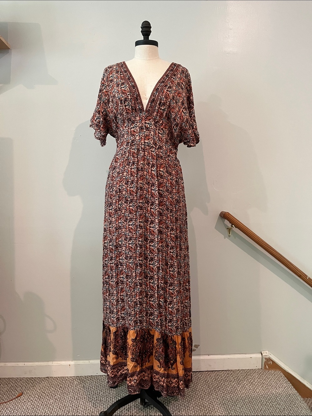 Angie maxi dress orange V neck L 🧡